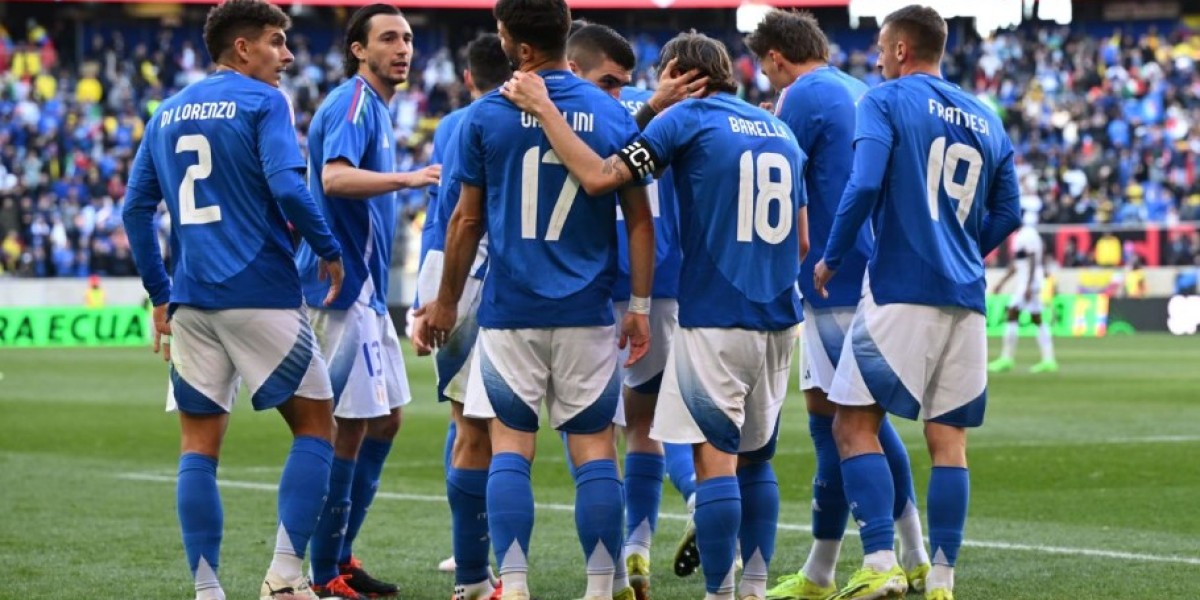 Italien slår Ecuador 2-0 i en venskabskamp med mål af Pellegrini og Barella